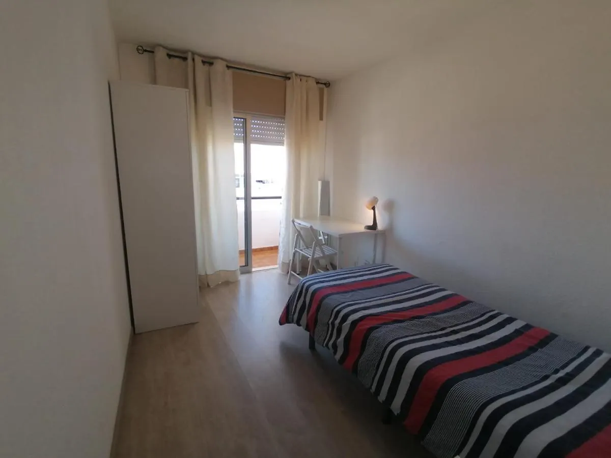 Apartment Poeta Aleixo In Faro